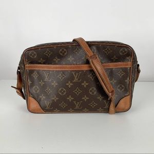 Louis Vuitton Crossbody Bag